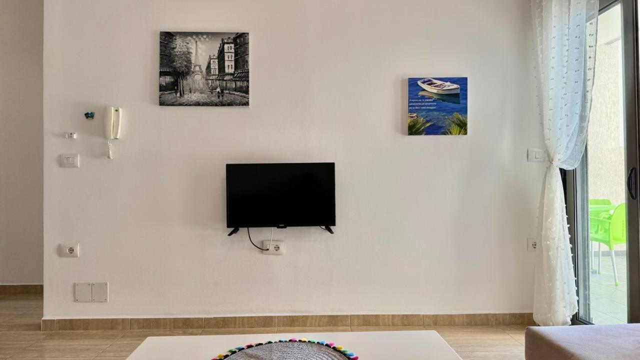 סרנדה 4 Seasons Sea View Apartment מראה חיצוני תמונה