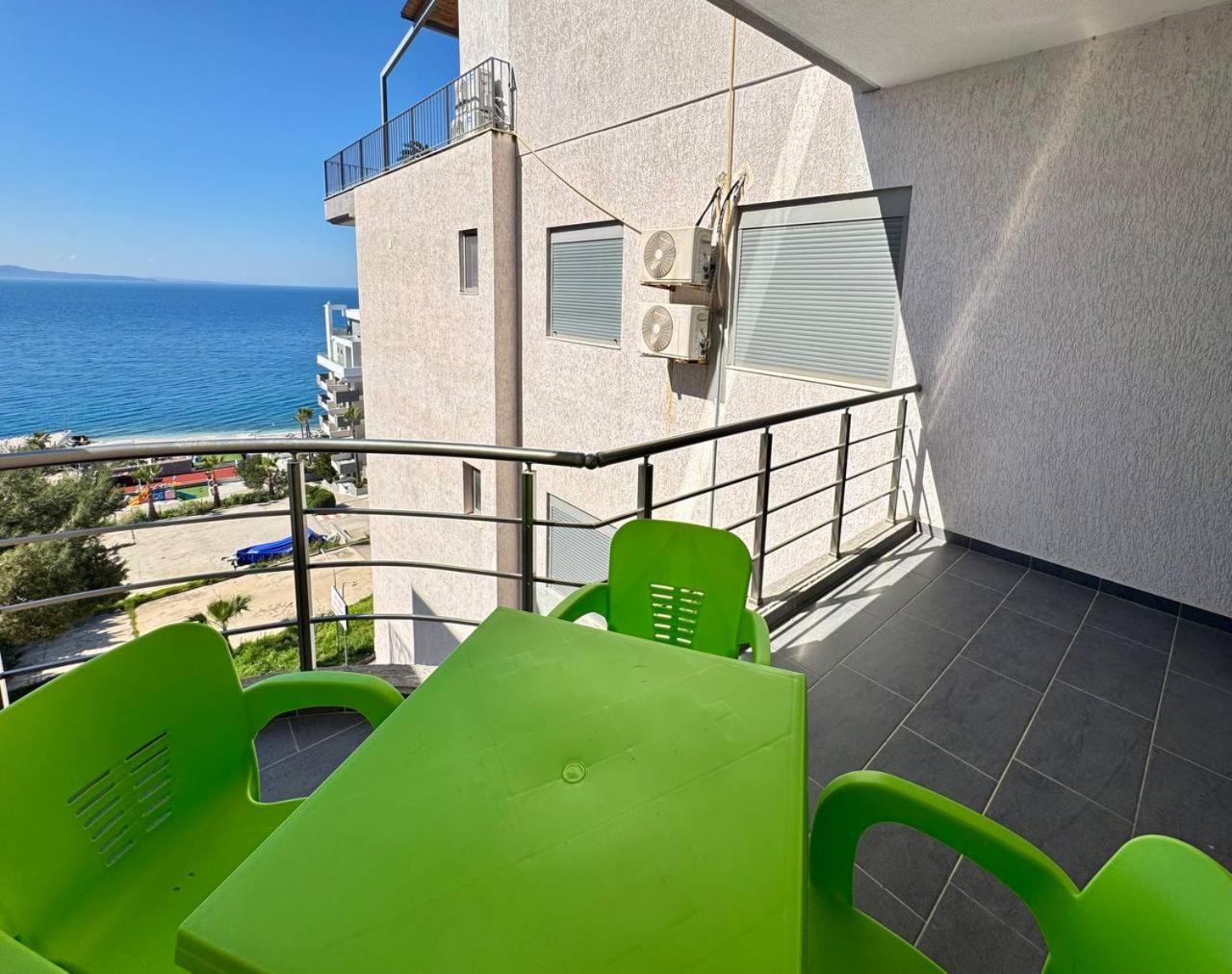 סרנדה 4 Seasons Sea View Apartment מראה חיצוני תמונה