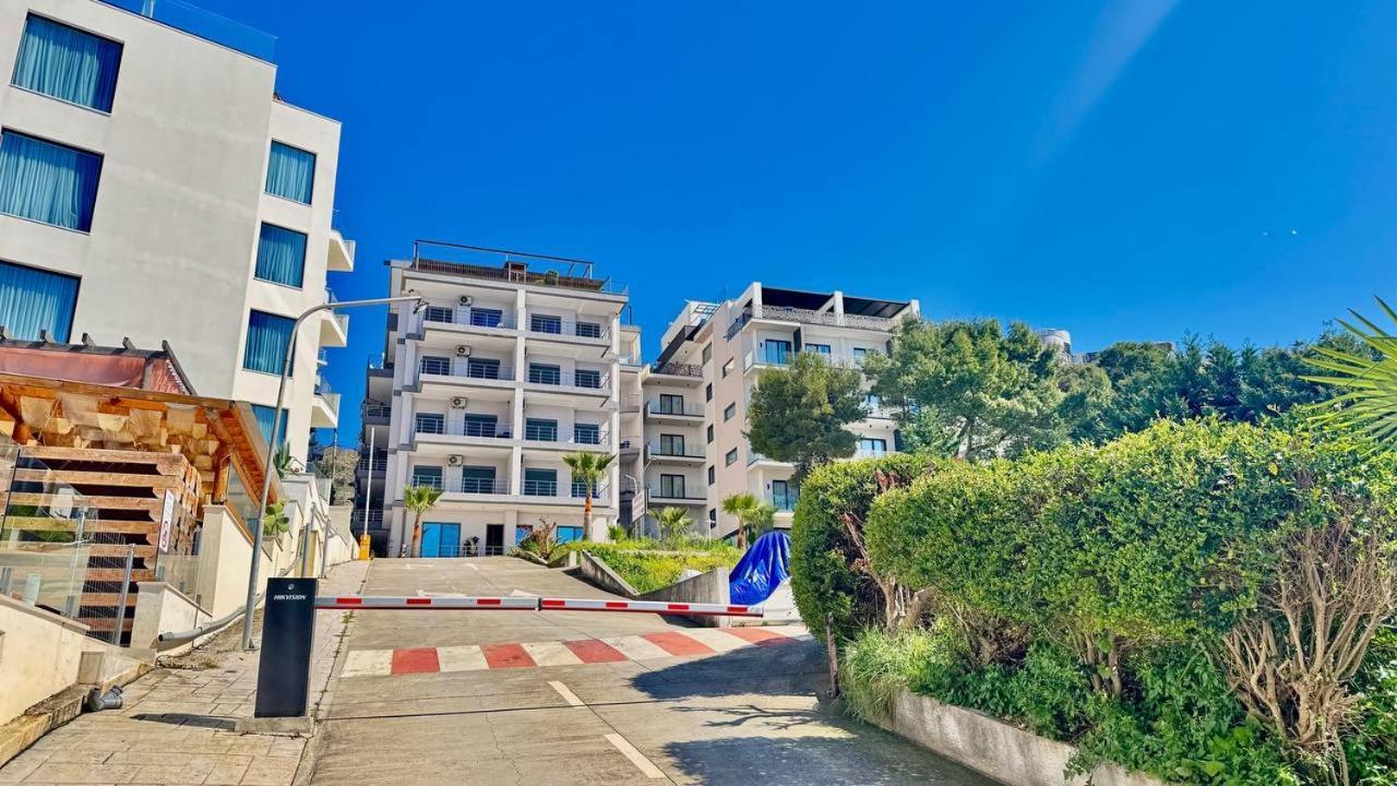 סרנדה 4 Seasons Sea View Apartment מראה חיצוני תמונה